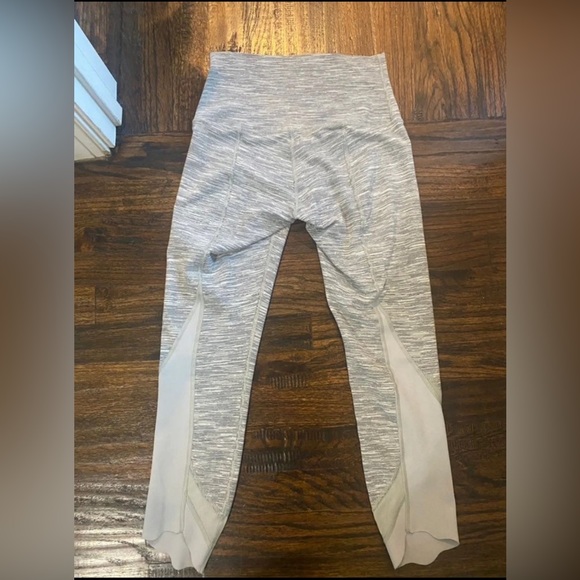 Lululemon Wunder Under Crop Scallop SE* Special Edition - Picture 8 of 11